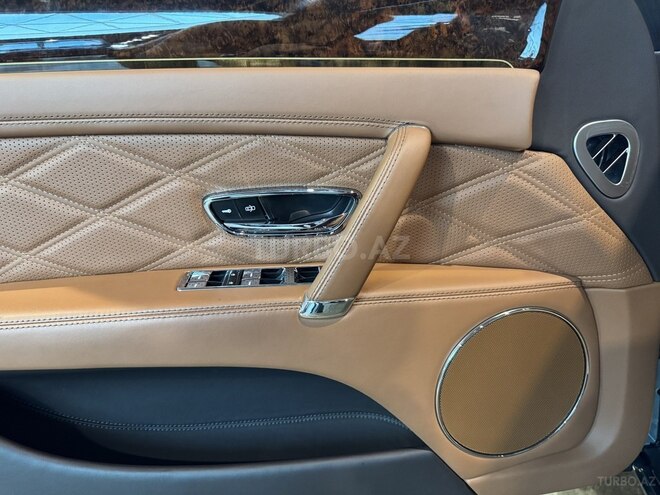 Bentley Flying Spur 2015, 51,000 km - 4.0 l - Bakı