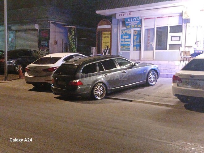 BMW 520 2008, 300,000 km - 2.0 l - Bakı