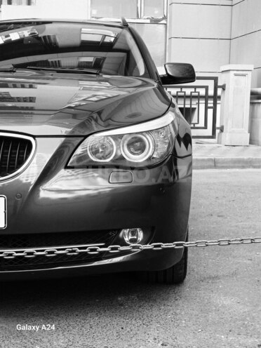 BMW 520 2008, 300,000 km - 2.0 l - Bakı