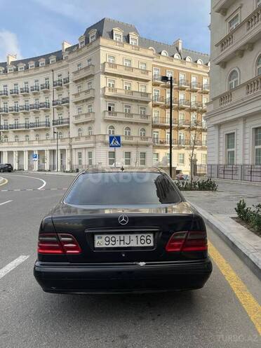 Mercedes E 220 d 2000, 317,000 km - 2.2 l - Bakı