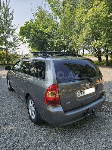 Toyota Corolla 2006, 237,000 km - 1.4 l - Bərdə