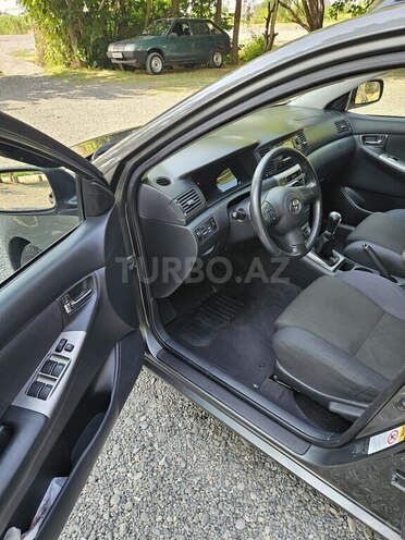Toyota Corolla 2006, 237,000 km - 1.4 l - Bərdə