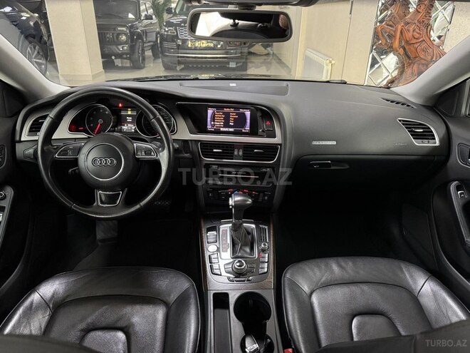 Audi A5-9