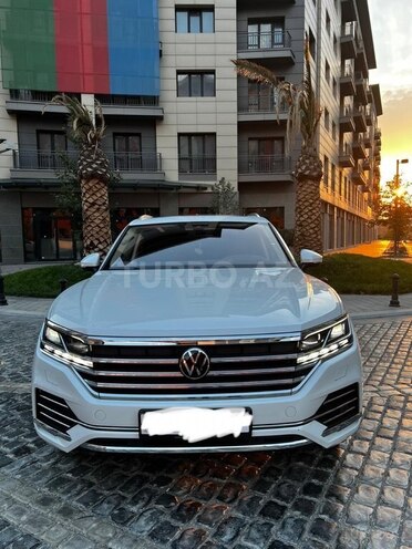 Volkswagen Touareg 2021, 68,000 km - 3.0 l - Bakı