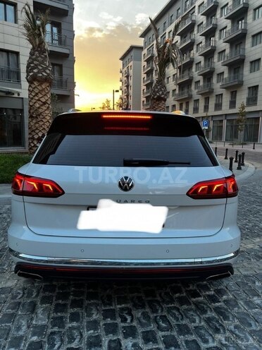 Volkswagen Touareg 2021, 68,000 km - 3.0 l - Bakı