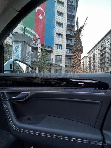 Volkswagen Touareg 2021, 68,000 km - 3.0 l - Bakı