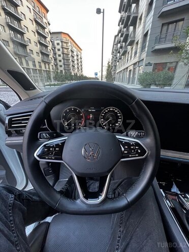 Volkswagen Touareg 2021, 68,000 km - 3.0 l - Bakı