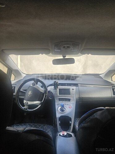 Toyota Prius 2013, 293,518 km - 1.8 л - Bakı