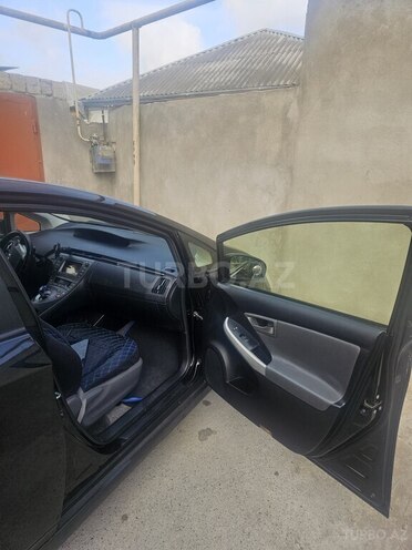 Toyota Prius 2013, 293,518 km - 1.8 л - Bakı