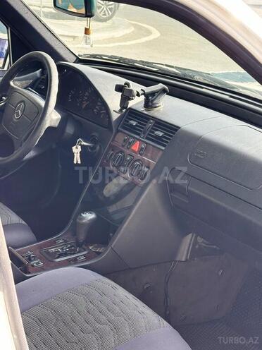 Mercedes C 240 1999, 413,394 km - 2.4 л - Bakı