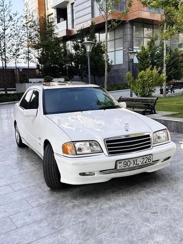 Mercedes C 240 1999, 413,394 km - 2.4 л - Bakı