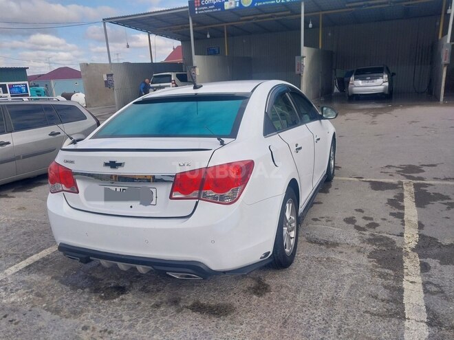 Chevrolet Cruze 2011, 320,000 km - 1.4 л - Bakı