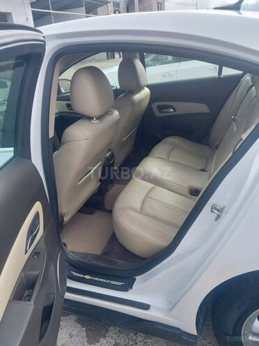 Chevrolet Cruze 2011, 320,000 km - 1.4 л - Bakı