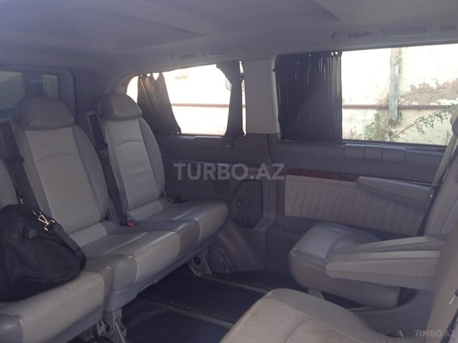 Mercedes Viano-4