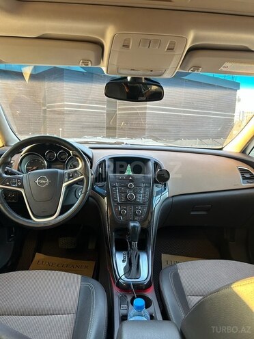 Opel Astra 2014, 175,000 km - 1.6 l - Bakı