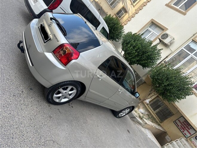 Toyota Corolla 2005, 218,080 km - 1.4 l - Bakı