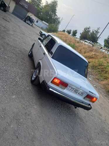 LADA (VAZ) 2107 2001, 80,000 km - 1.6 л - Qazax