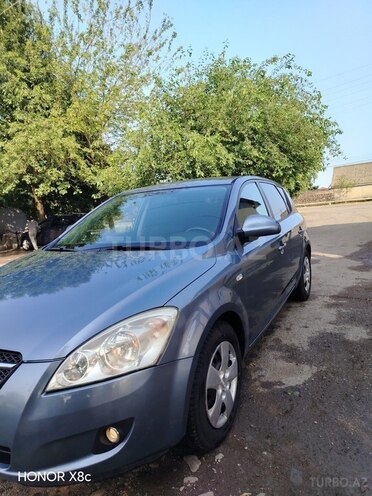 Kia Ceed 2007, 227,299 km - 1.4 l - Masallı