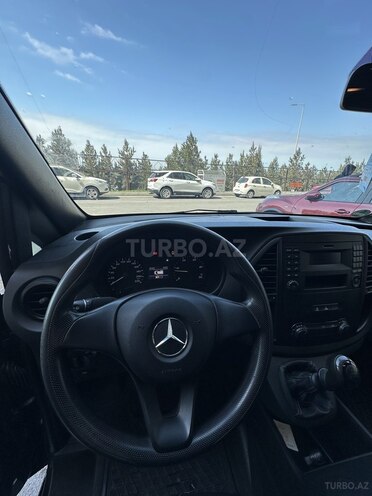 Mercedes Vito 2017, 273,700 km - 2.2 л - Bakı
