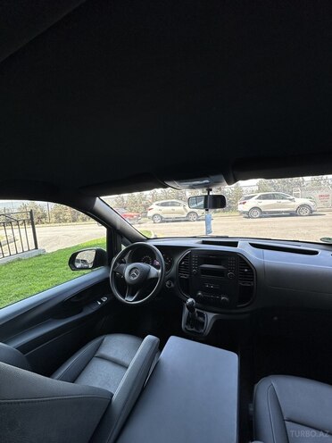 Mercedes Vito 2017, 273,700 km - 2.2 л - Bakı