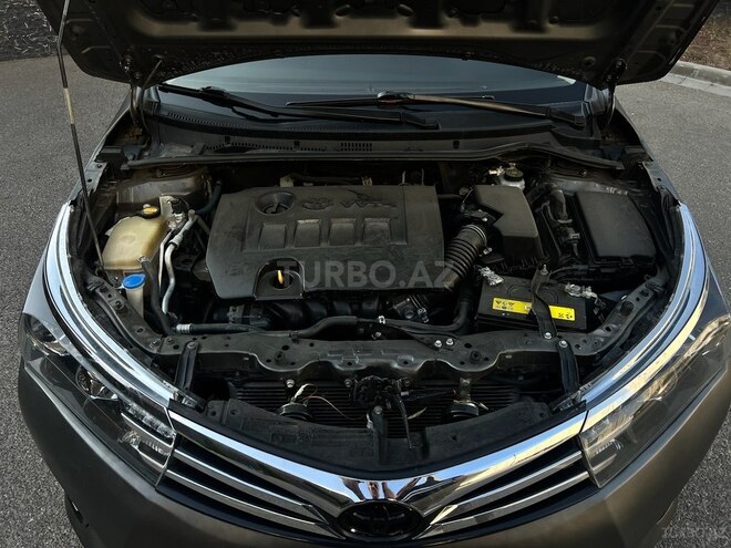Toyota Corolla 2014, 211,000 km - 1.6 l - Bakı