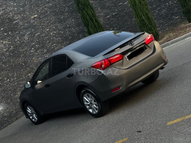 Toyota Corolla 2014, 211,000 km - 1.6 l - Bakı