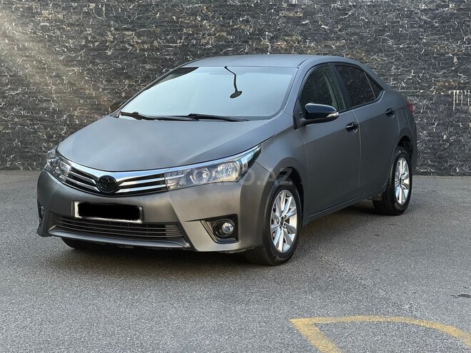 Toyota Corolla 2014, 211,000 km - 1.6 l - Bakı