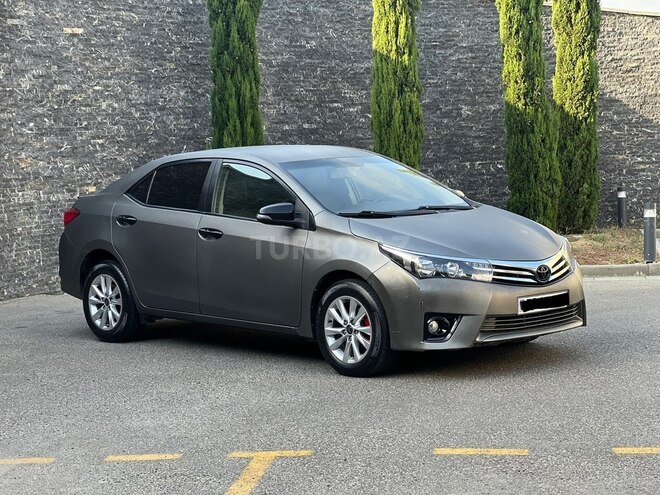 Toyota Corolla 2014, 211,000 km - 1.6 l - Bakı