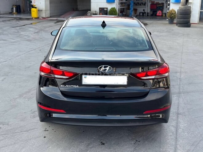 Hyundai Elantra 2018, 54,000 km - 2.0 l - Bakı