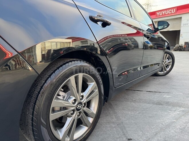 Hyundai Elantra 2018, 54,000 km - 2.0 l - Bakı