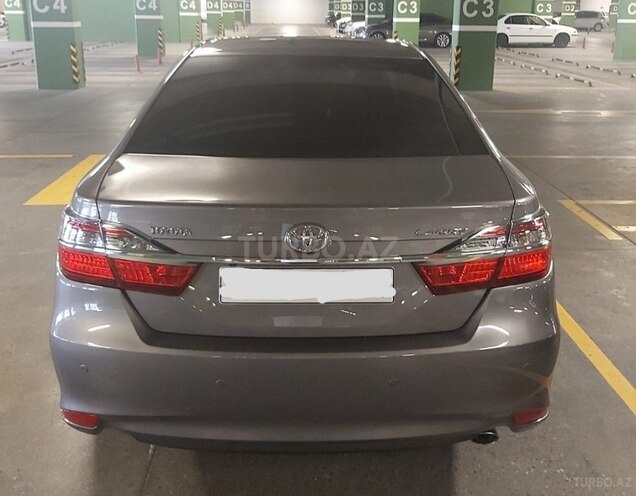 Toyota Camry-2