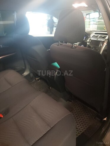 Toyota Camry-9