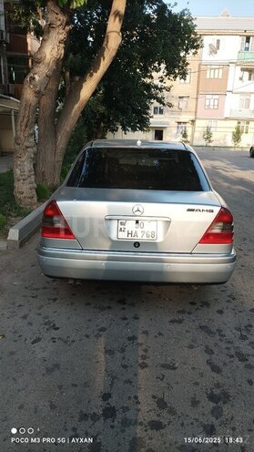 Mercedes C 220 1995, 434,325 km - 2.2 l - Salyan