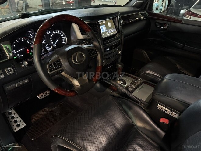 Lexus LX 570-8