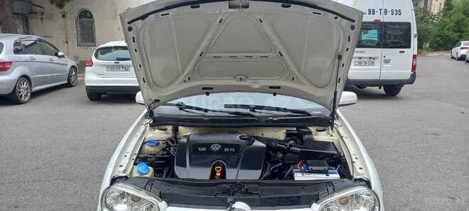 Volkswagen Golf 2003, 328,000 km - 1.6 l - Bakı