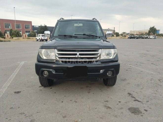 Mitsubishi Pajero io 2001, 262,433 km - 2.0 л - Gəncə