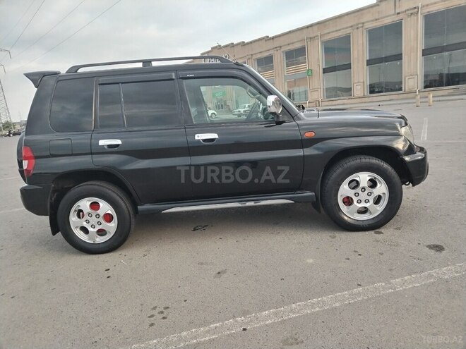Mitsubishi Pajero io 2001, 262,433 km - 2.0 л - Gəncə