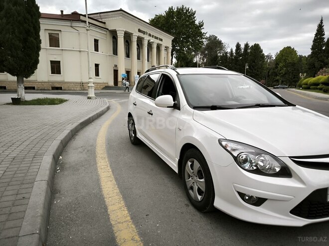 Hyundai i30 2012, 109,600 km - 1.4 l - Mingəçevir