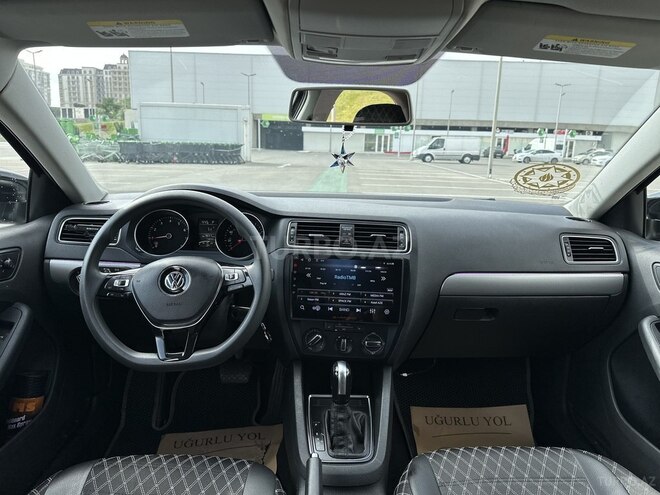Volkswagen Jetta 2017, 118,914 km - 1.4 l - Bakı
