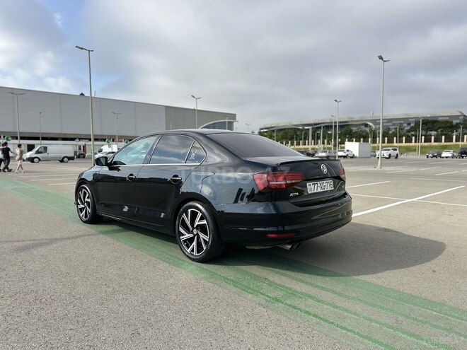 Volkswagen Jetta 2017, 118,914 km - 1.4 l - Bakı
