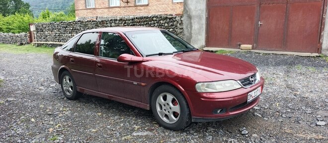 Opel Vectra 1999, 345,611 km - 1.6 л - Zaqatala