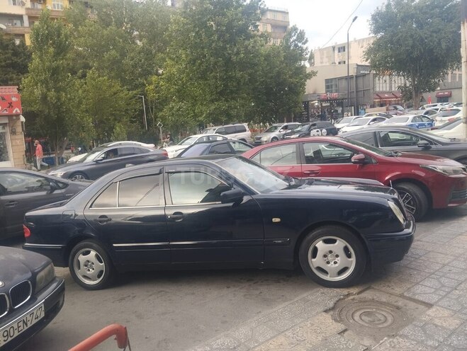 Mercedes E 230 1995, 278,524 km - 2.3 l - Bakı