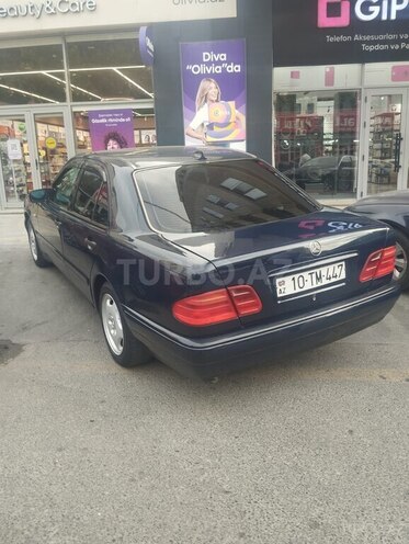 Mercedes E 230 1995, 278,524 km - 2.3 l - Bakı
