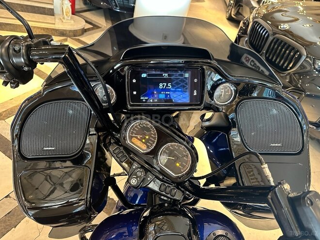 Harley-Davidson FLTRX Road Glide-9