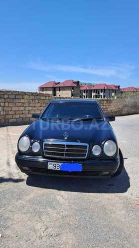 Mercedes E 230 1997, 260,000 km - 2.3 l - Bakı