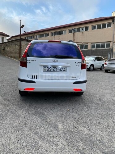 Hyundai i30 2010, 350,000 km - 1.6 l - Bakı