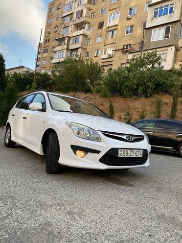 Hyundai i30 2010, 350,000 km - 1.6 l - Bakı
