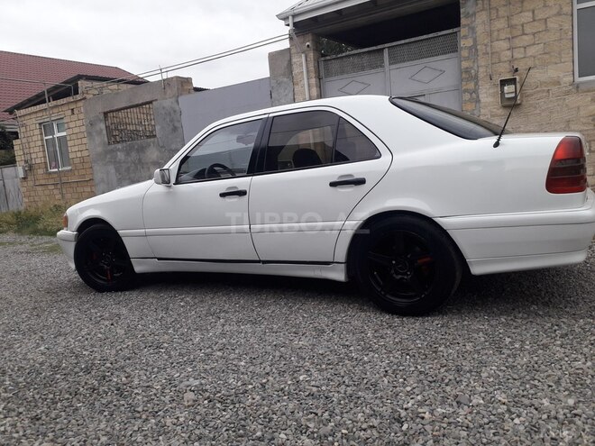 Mercedes C 180 1995, 665,000 km - 1.8 l - Gəncə