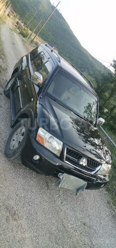 Mitsubishi Pajero 2005, 320,000 km - 3.0 l - Sumqayıt