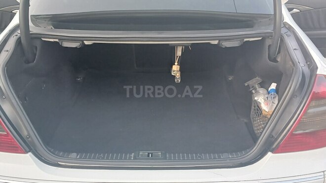 Mercedes E 220 d 2007, 276,000 km - 2.2 l - Bakı
